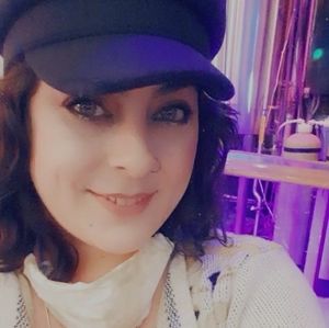 Meet your Posher, Rebecca